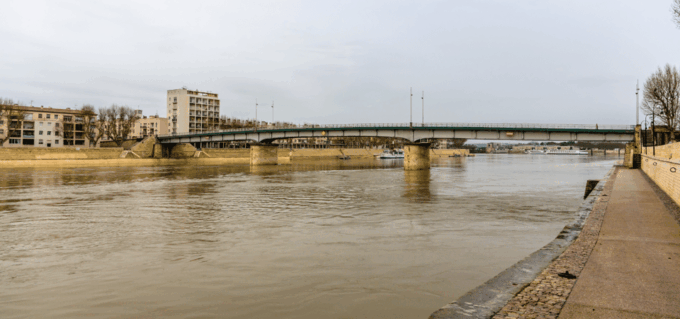 Arles Vincent Van Gogh Walking Tour With an APP - Preparing for the Tour