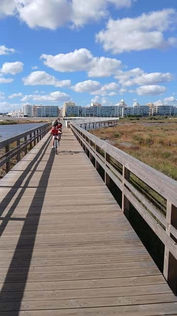 Armação de Pera: Salgados Natural Park E-Bike Tour - Frequently Asked Questions