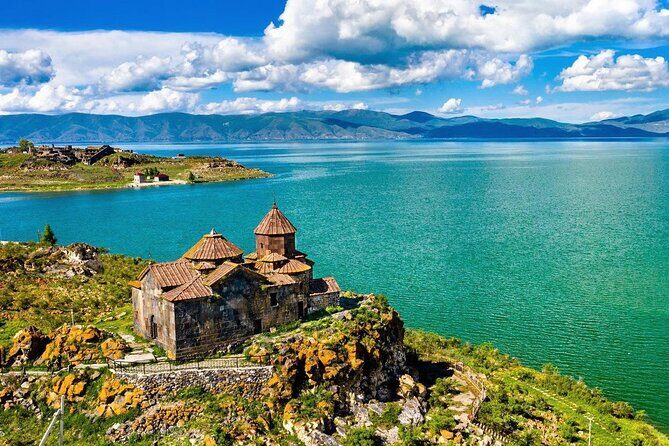 Armenia Sightseeing Tour with Cheese and Wine Tasting Experience - Key Points