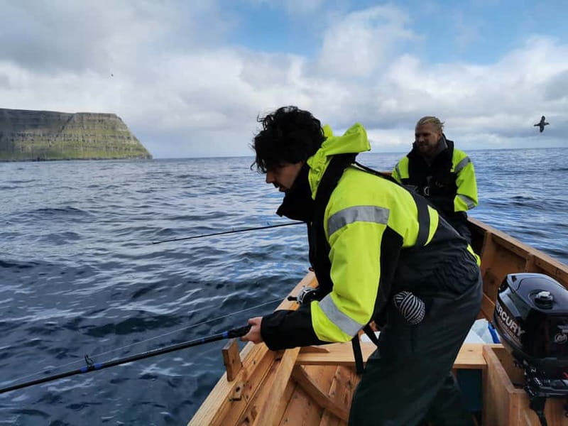 Árnafjørður: Guided Boat Tour with Fishing - FAQ