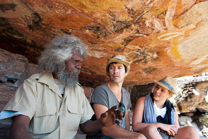 Arnhem Land Yingana Injalak Hill Full Day Tour from Darwin - Key Points