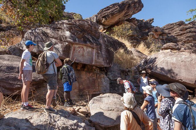 Arnhem Land Yingana Injalak Hill Full Day Tour from Darwin - An In-Depth Look at the Injalak Hill Tour
