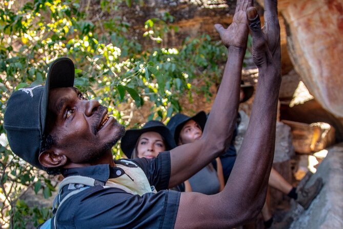 Arnhem Land Yingana Injalak Hill Full Day Tour From Jabiru - Preparation Guidelines