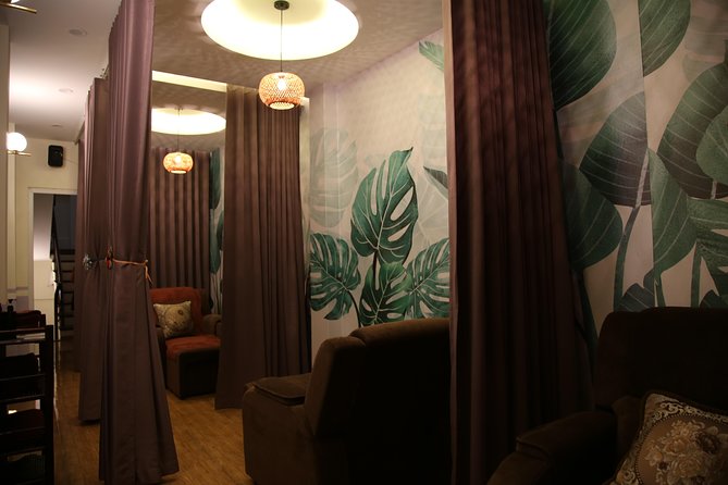 Aroma Massage Therapy 01 Hour - Spa Environment and Design