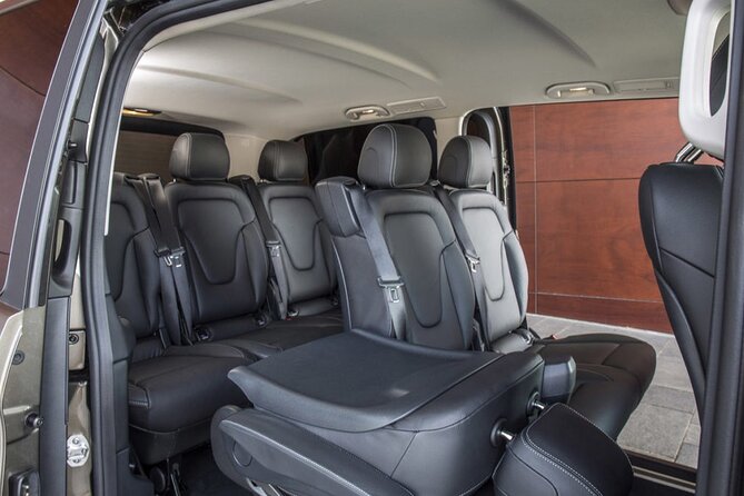 Arrival by Luxury Vehicule From Frankfurt Airport to Frankfurt - Pickup and Drop-off Details