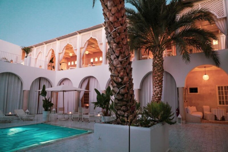 Arrival Casablanca Airport International to Big Cities - Airport Pickup Logistics