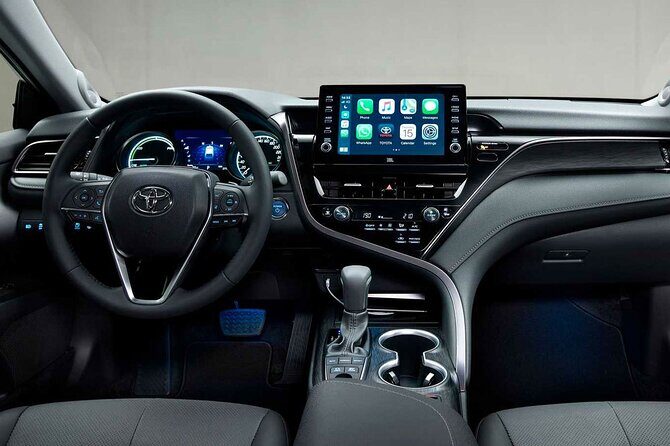 Arrival Private Transfer Mexico City Airport MEX to Mexico by Car - The Experience in Detail