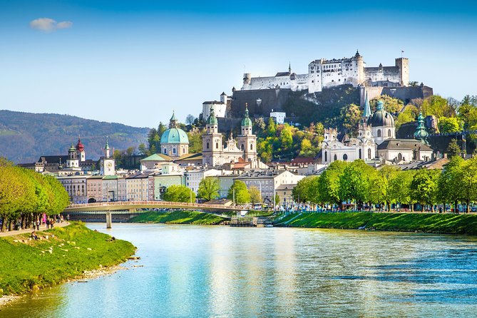 Arrival Private Transfers: Salzburg Airport SZG to Salzburg in Business Car - Booking Information