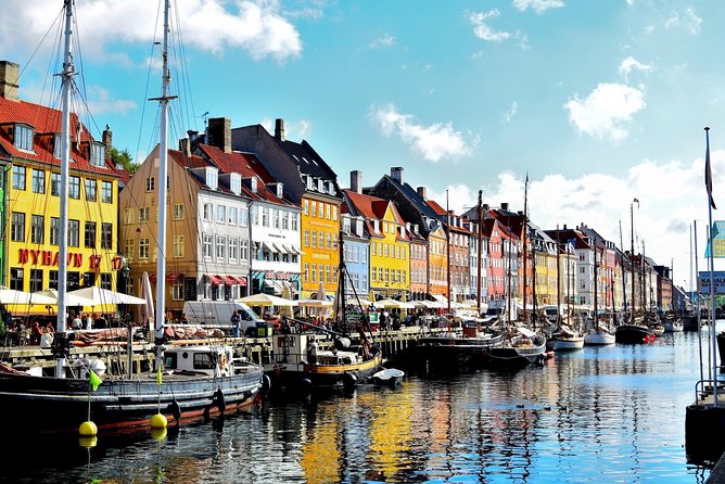 Arrival Transfer: Airport CPH to Copenhagen by Luxury Van - The Sum Up