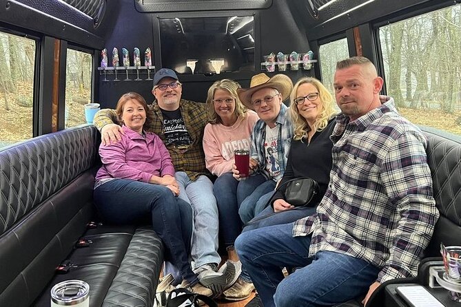 Arrival Transfer From Richmond Airport up to 14 People - Good To Know