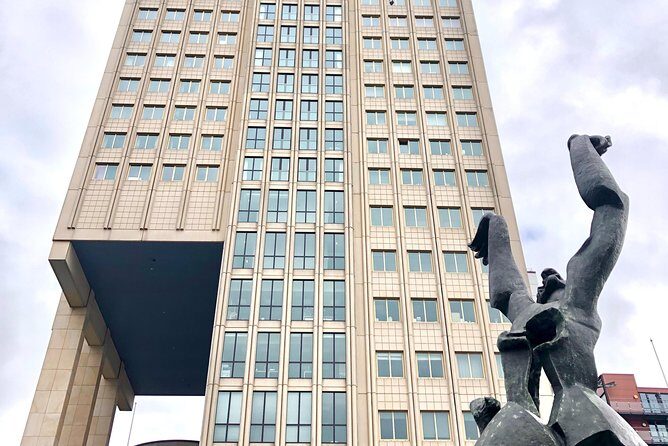 Art and Architecture Walking Tour in Rotterdam - guided by Architects - Who is This Tour Best For?