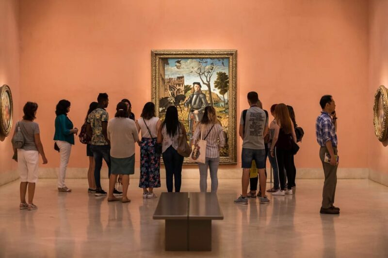 Art & Wine Experience: Thyssen Museum Tour & Wine Tasting - A Deep Dive into the Experience