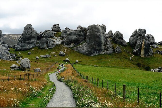 Arthurs Pass and Castle hills Private Day Trip From Christchurch - FAQ