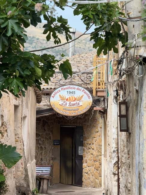 Artistic walk in Borgo Parrini with traditional tasting - Final thoughts