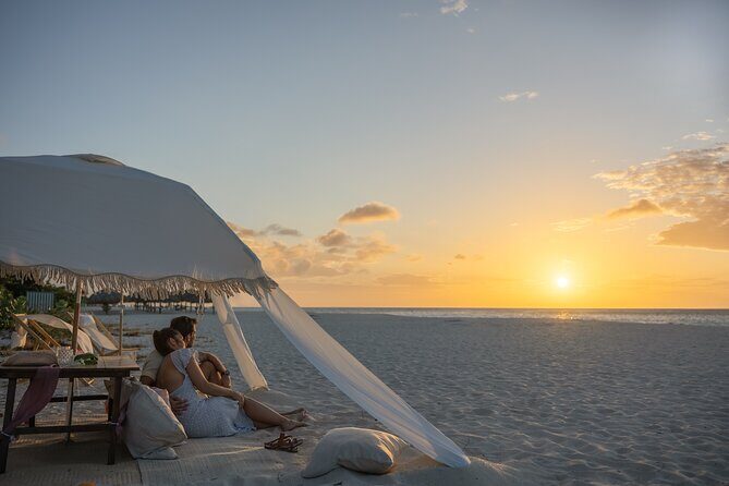 Aruba Eagle Beach Romantic Sunset Picnic in a Luxury Cabana - The Booking and Arrival Process