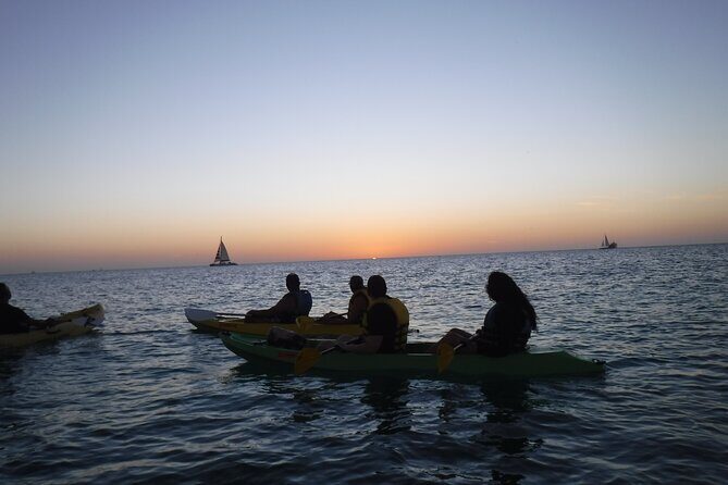 Aruba Night Glass Kayak Tour - Starting Point: Arashi Beach and Safety First