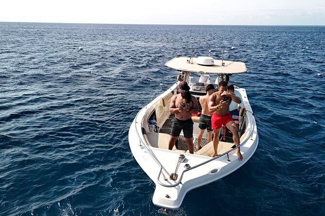 Aruba Private Boat Charter: Morning, Afternoon or Sunset Cruise - FAQ