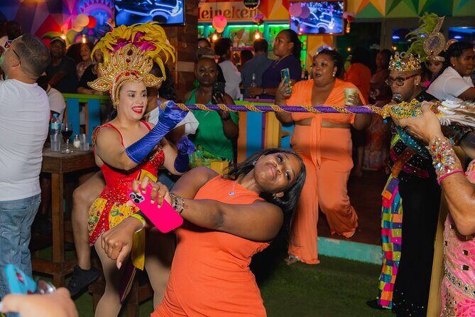 Aruba Private Party Bus & Nightlife Experience - Who Should Book This Experience?