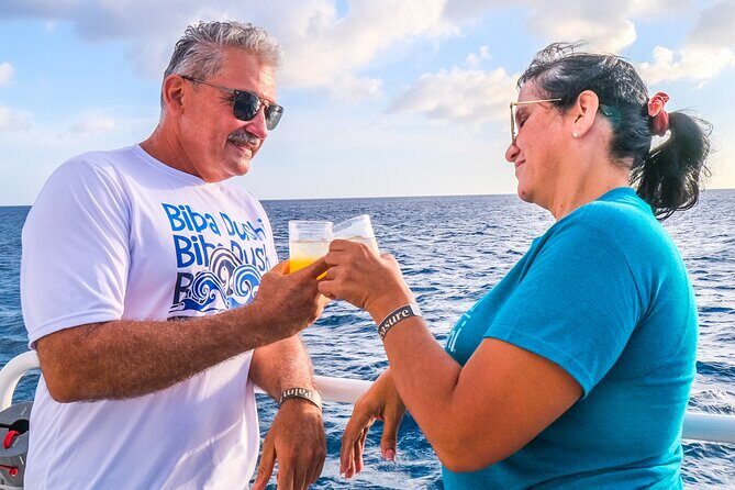 Aruba Sunset Sail with Open Bar - FAQs