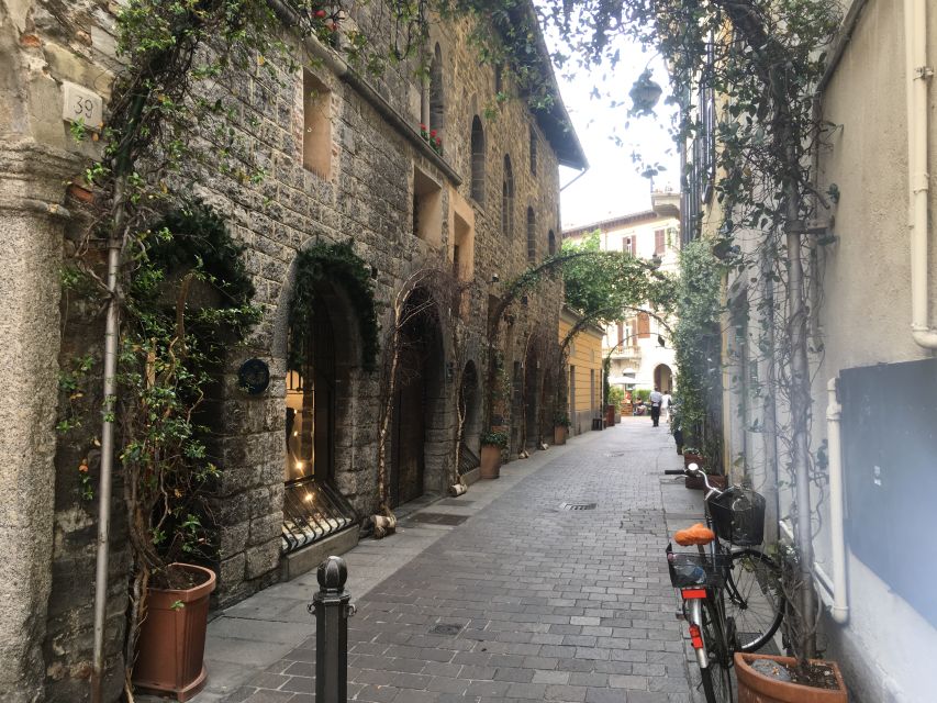 As: City Tour With Duomo Visit and First Basin Lake Cruise - Booking and Cancellation Policy
