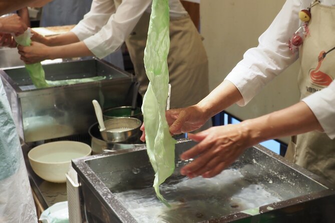 Asakusa Food Sample Experience Tour and Kappabashi Bridge - Inclusions