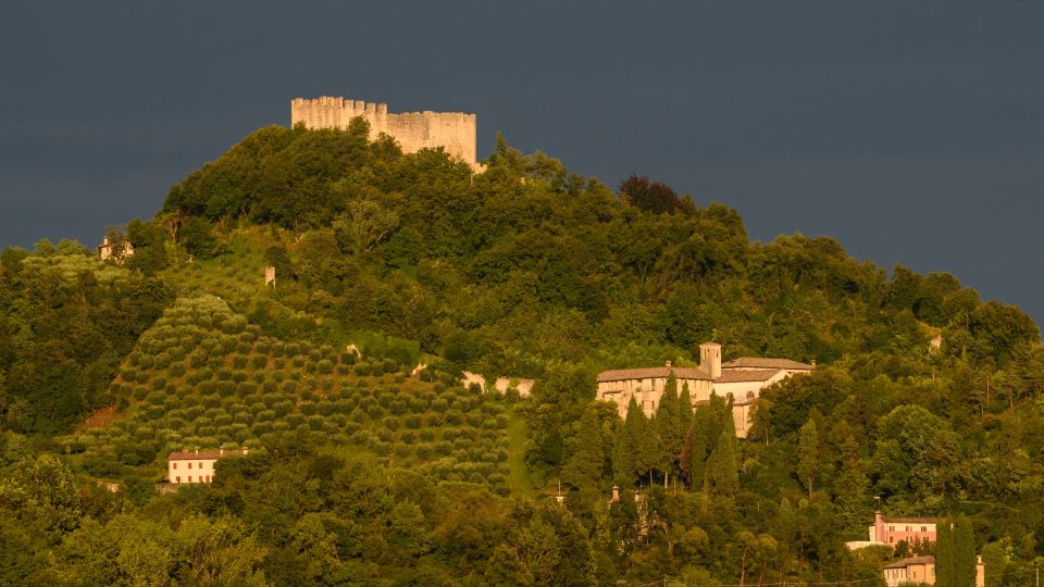 Asolo: Guided E-Bike Tour Through Art and Stunning Views - Discovering Asolo
