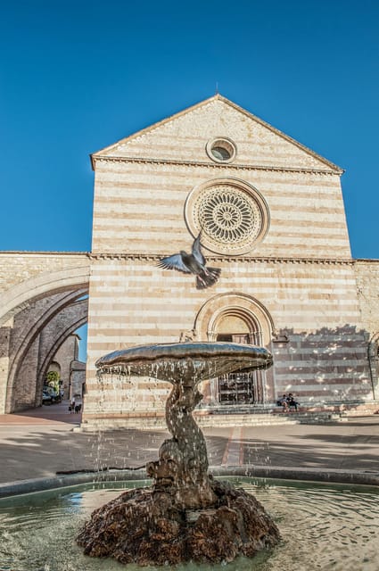Assisi City Tour with St. Francis Basilica and Porziuncola - Key Points