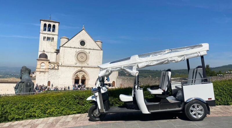 Assisi: Grand Tour Tuk Tuk - Italian driver - A Charming Way to Explore Assisi