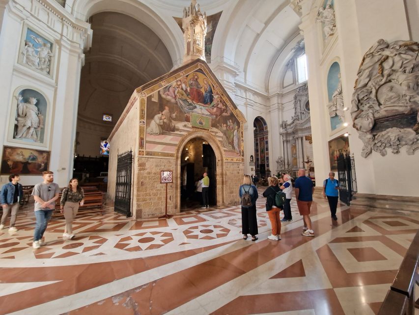 Assisi (St. Francis & St. Claire) Private Day Tour From Rome - Discover the Basilica of St. Francis