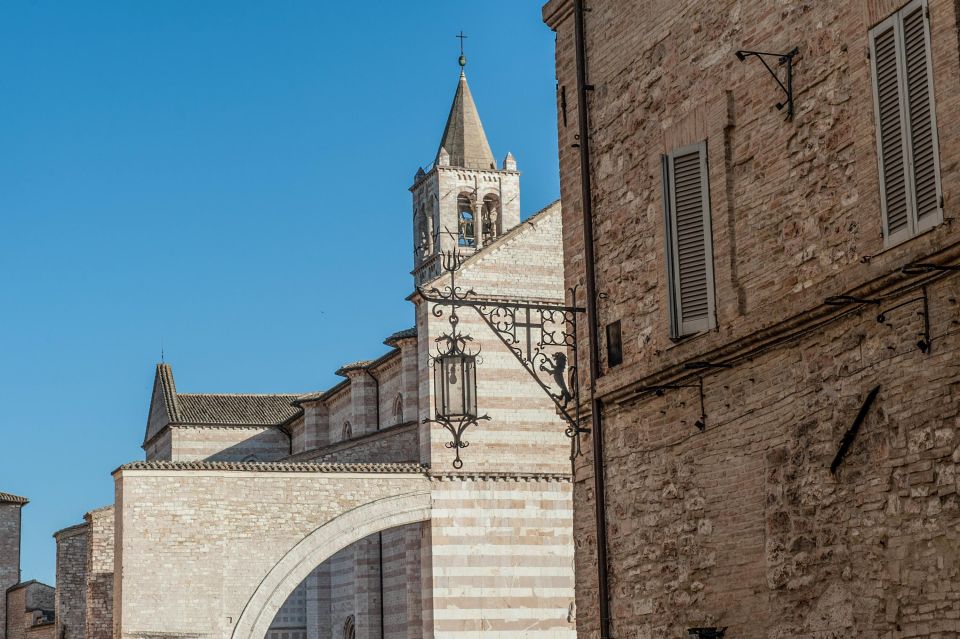 Assisi: Walking Tour With St. Francis Basilica Visit - Customer Reviews