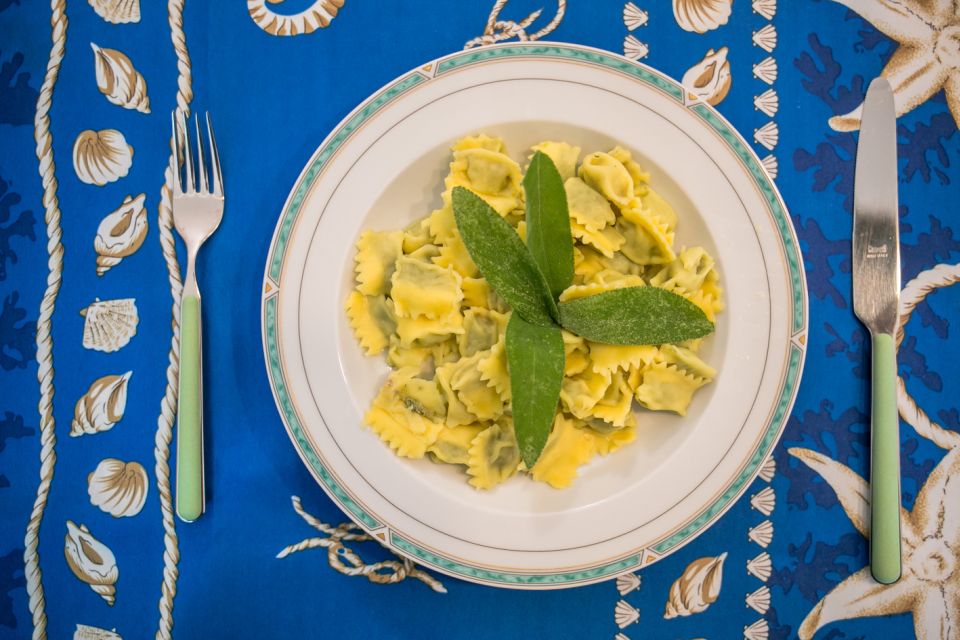 Asti: Dining Experience at a Locals Home - Meal Details