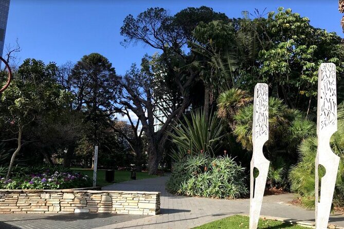 Astonishing Scavenger Hunt: Perched On A Swan - Who Should Consider This Experience?