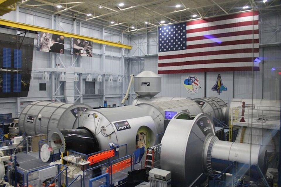 Astroville Tunnel Tour & NASA Space Center Ticket/Shuttle - Tram Tour Experience