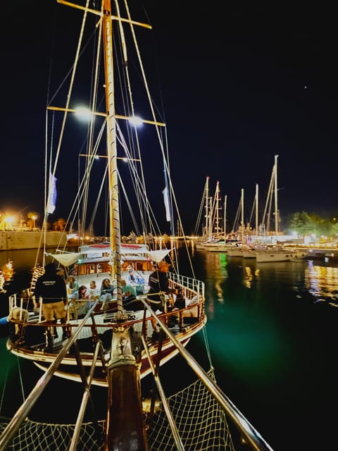 Athens: 3-Hour Sunset Cruise with Swim Stop, Snacks & Drinks - Key Points