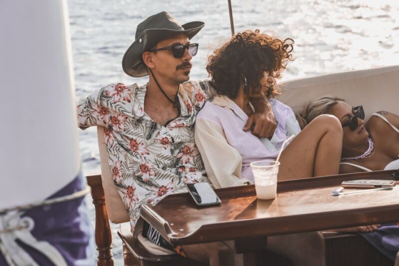 Athens: 3-Hour Sunset Cruise with Swim Stop, Snacks & Drinks - Who Is This Tour Best For?