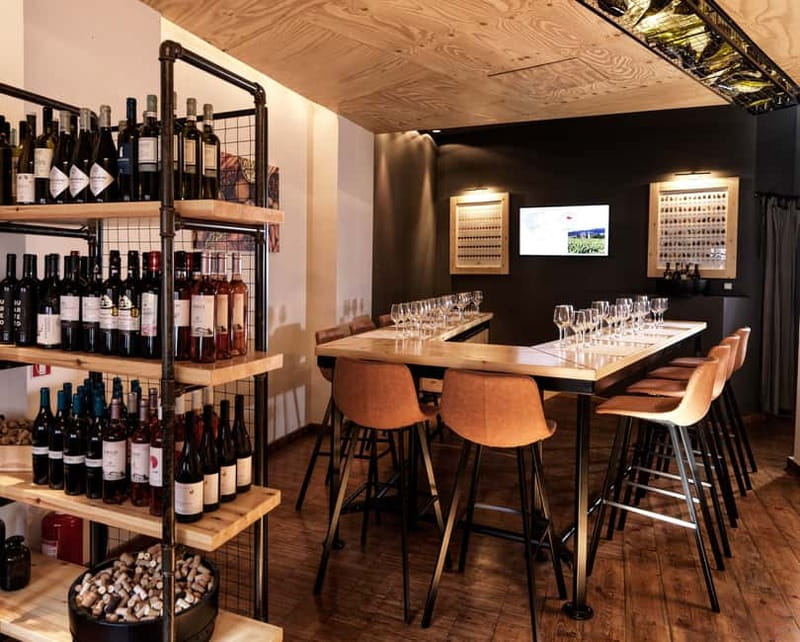 Athens: Acropolis Wine Tasting with Cheese and Olives - Who Should Consider This Experience?