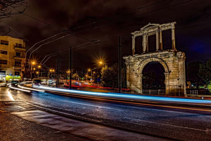 Athens: Big Bus Live-Guided Night Tour by Open-Top Bus - FAQ