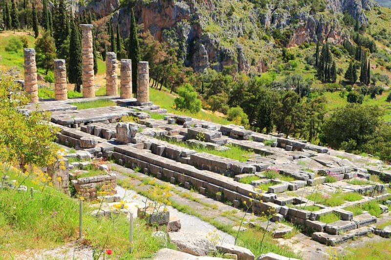 Athens: Delphi Day Tour with Museum & Arachova Village Visit - Comfortable Transportation & Responsible Travel