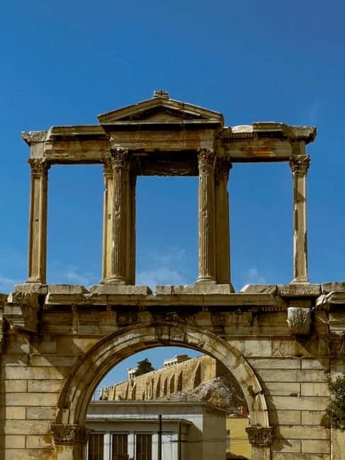 Athens: Guided City and Plaka Shore Excursion - Who Should Consider This Tour?