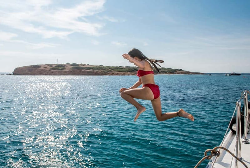 Athens: Half-Day Morning Catamaran Cruise with Meal & Drinks - Final Thoughts