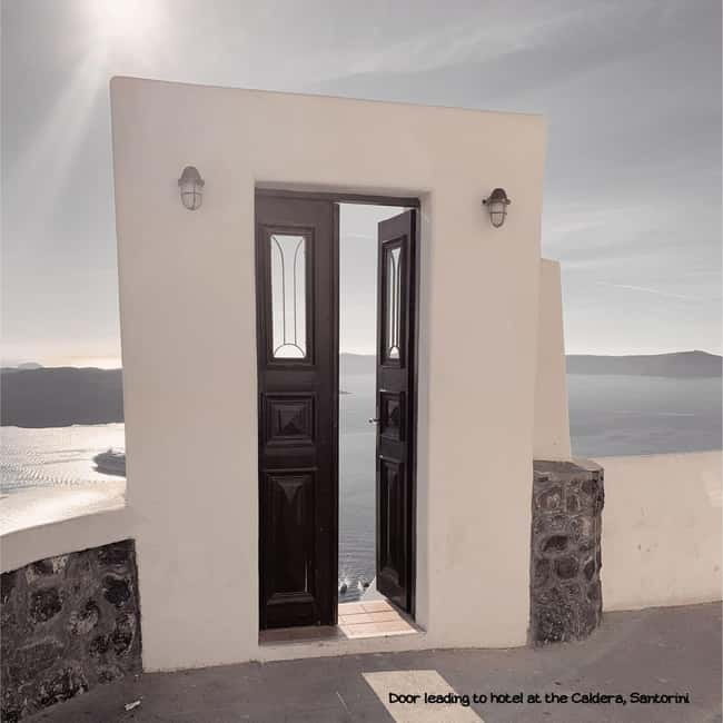 Athens: Island hopping to Santorini, Naxos and Mykonos - FAQs