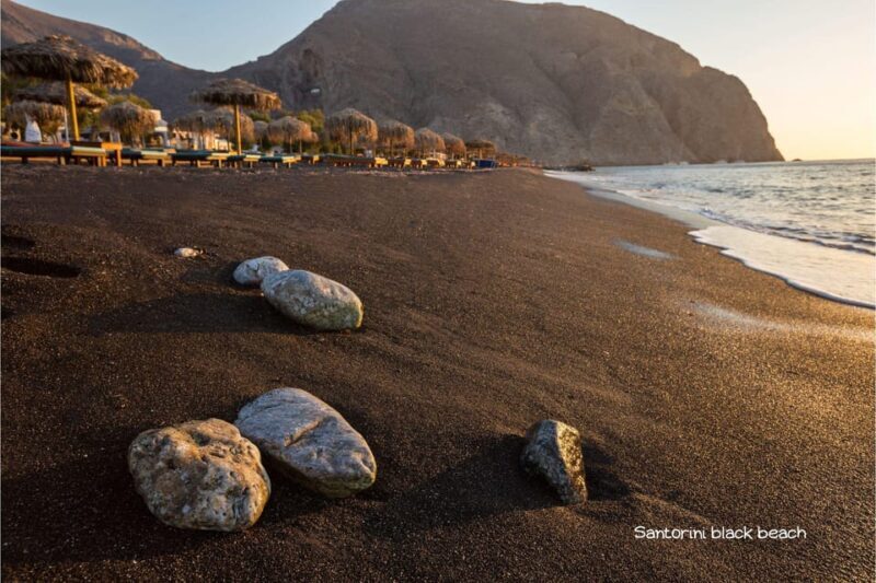Athens: Island hopping to Santorini, Naxos and Mykonos - Authentic Experiences and Traveler Tips