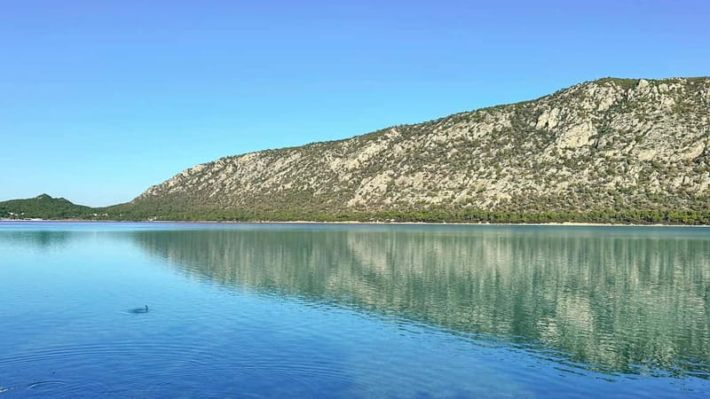 Athens: Lake Vouliagmeni Corinthia, Heraion Sunset & Swim - Authentic Experiences and Guest Insights