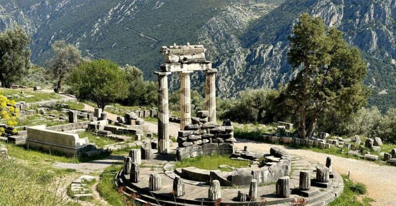 Athens: Mystic Delphi Private Tour - Experience With a Local Guide