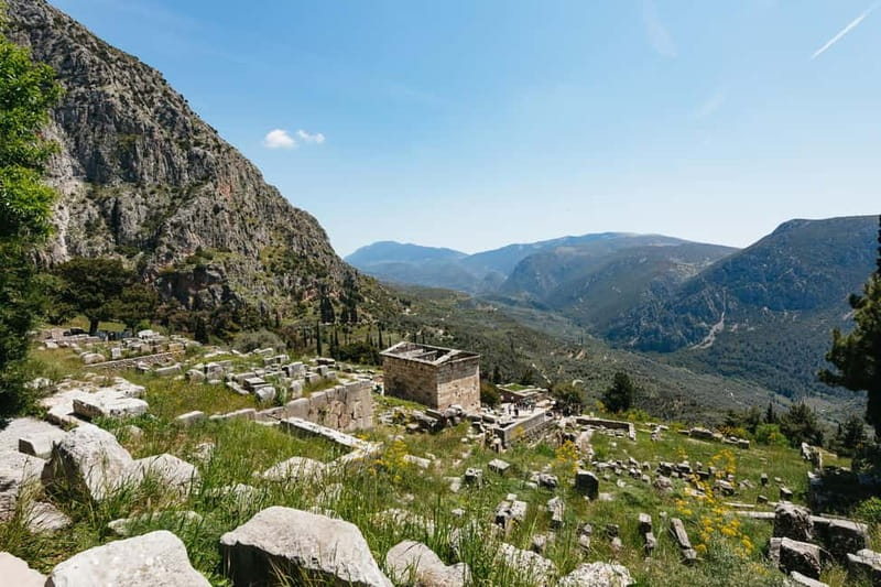 Athens: Mythology of Delphi, Museum and Arachova Guided Tour - The Sum Up