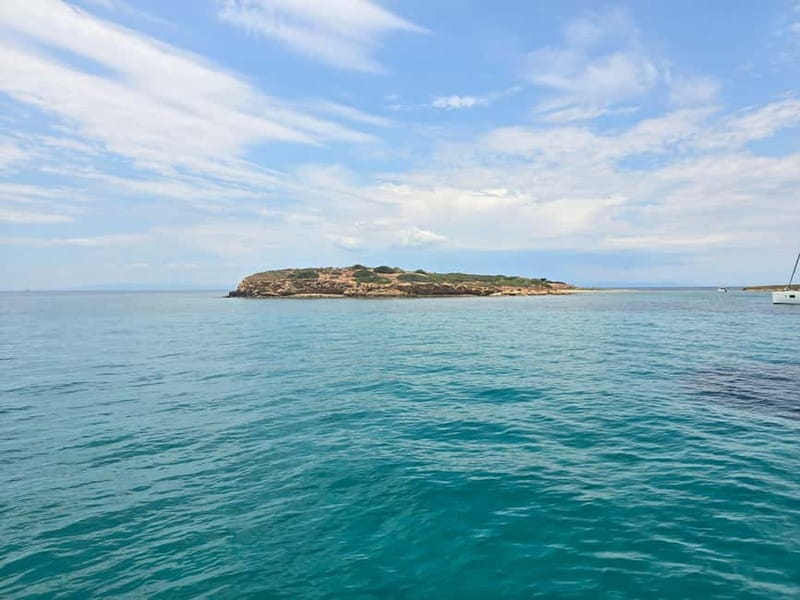 Athens: Private Catamaran Experience with Meal & Open Bar - FAQ