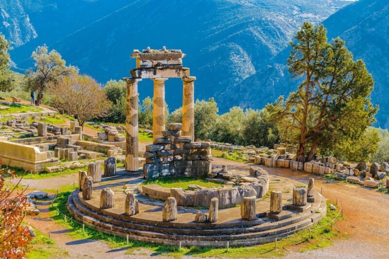 Athens: Private Tours of Delphi, Delphi Museum, and Arachova - The Allure of the Delphi Archaeological Site
