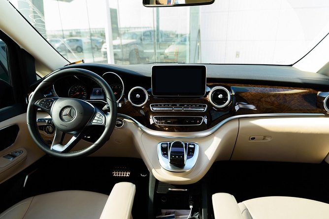 Athens Private Transfer: Piraeus Cruise Port to Central Athens - Duration and Vehicle