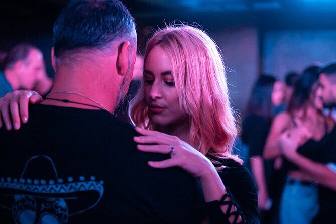 Athens Salsa Lovers dancing experience - FAQs
