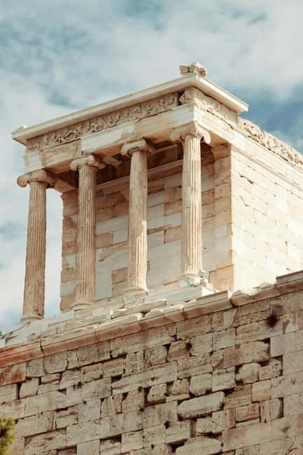Athens : Shared Small Group Acropolis and City Sightseeing - Authenticity and Value